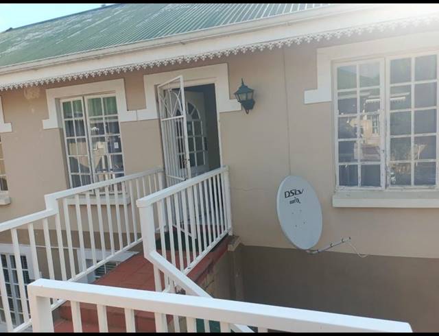 2 BEDROOM APARTMENT FOR SALE IN SCOTTSVILLE